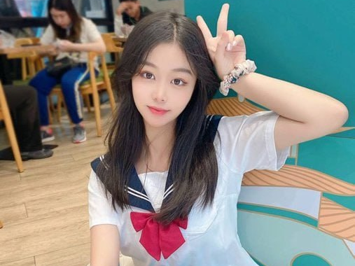 jk妹还是一如既往地爽啊，以后要让老婆多穿，啊不，兄弟的老婆多穿